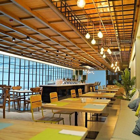 Palm Park Hotel Σουραμπάγια Εξωτερικό φωτογραφία