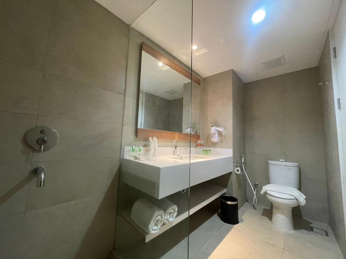 Palm Park Hotel Σουραμπάγια Εξωτερικό φωτογραφία