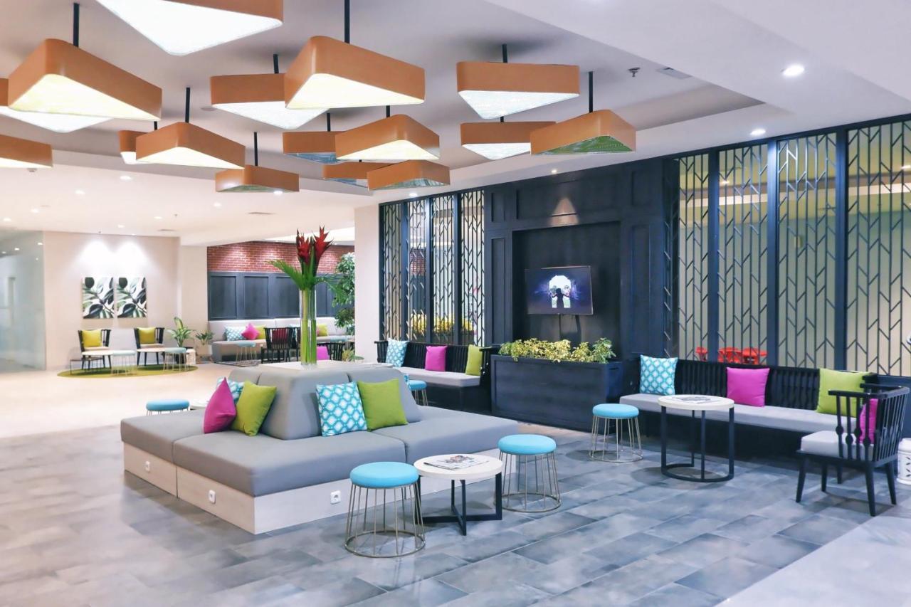 Palm Park Hotel Σουραμπάγια Εξωτερικό φωτογραφία