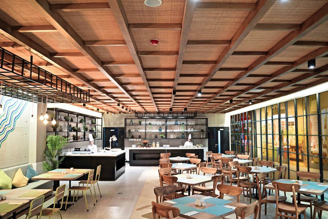 Palm Park Hotel Σουραμπάγια Εξωτερικό φωτογραφία